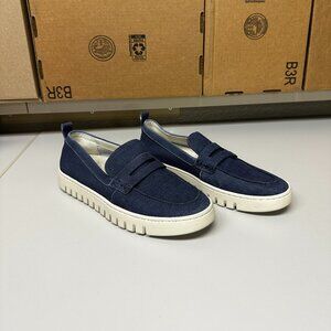 Vionic Uptown loafer - denim - sizes 8.5